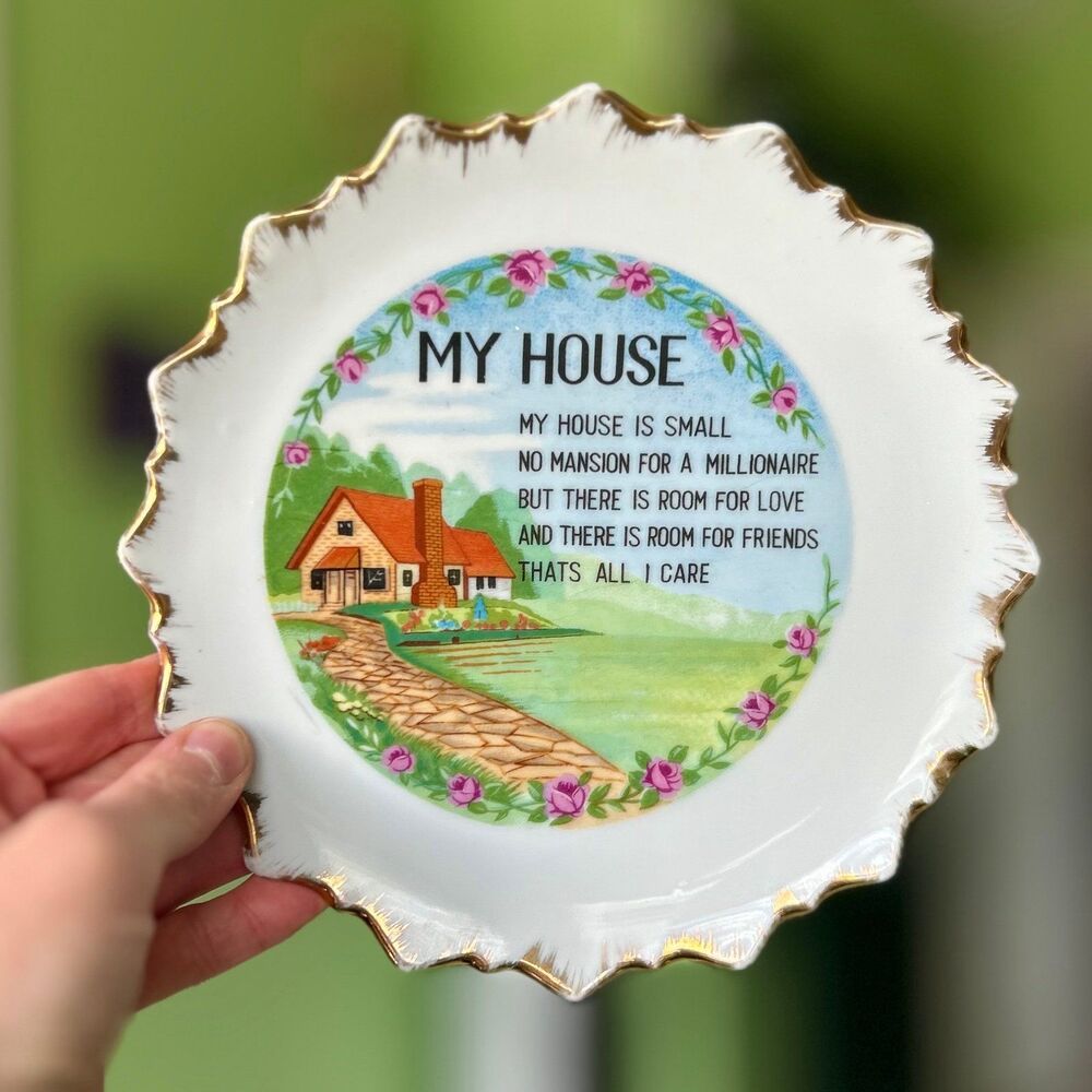 VTG Porcelain Dainty Charming Home Plate Wall Accent